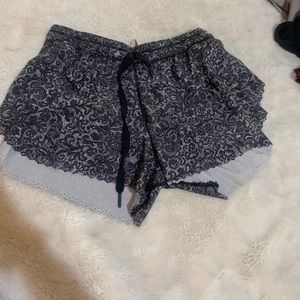lululemon flowy shorts